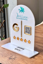 Tek QR & NFC Destekli İşletmenize Özel Logolu PleksiGlass Stant