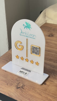 Tek QR & NFC Destekli İşletmenize Özel Logolu PleksiGlass Stant